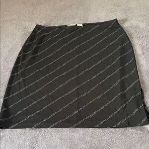 Jacqueline Ferrar Black and Gray Pencil Skirt